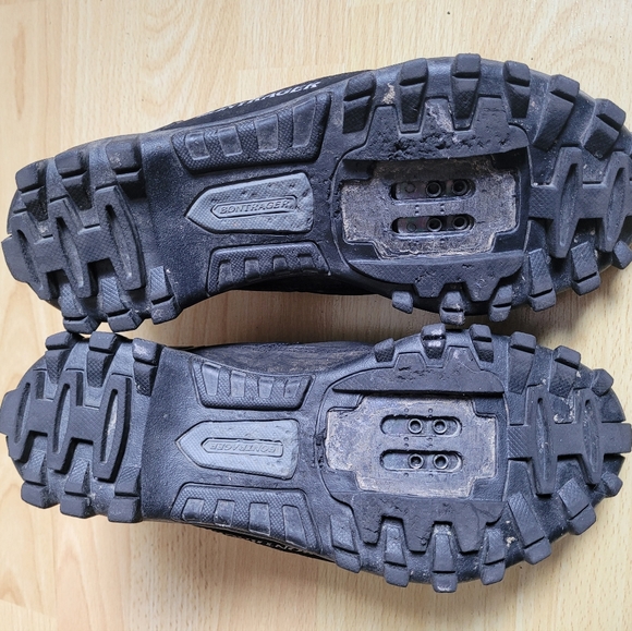 Mens Bontrager Clipless Mountain Bike Shoe - Picture 3 of 4